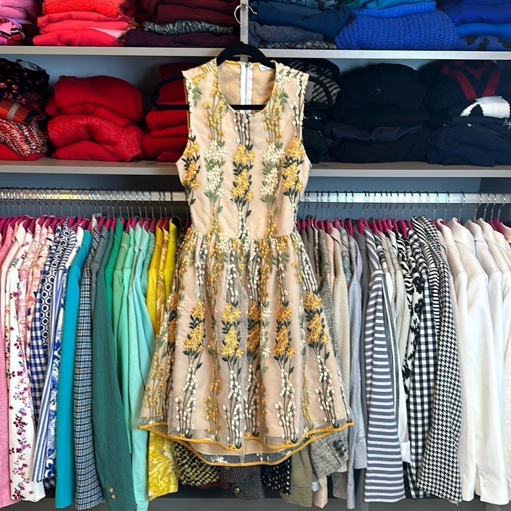 Endless Rose tan/yeoow/green flower embroidered print sleeveless dress size XS
